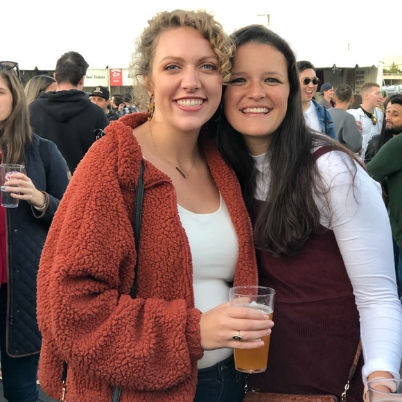 Meet your Posher, Emma - Picture 2 of 3